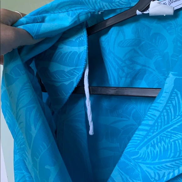 SOLD❗️VINTAGE- blue Hawaiian dress size small - Picture 8 of 8